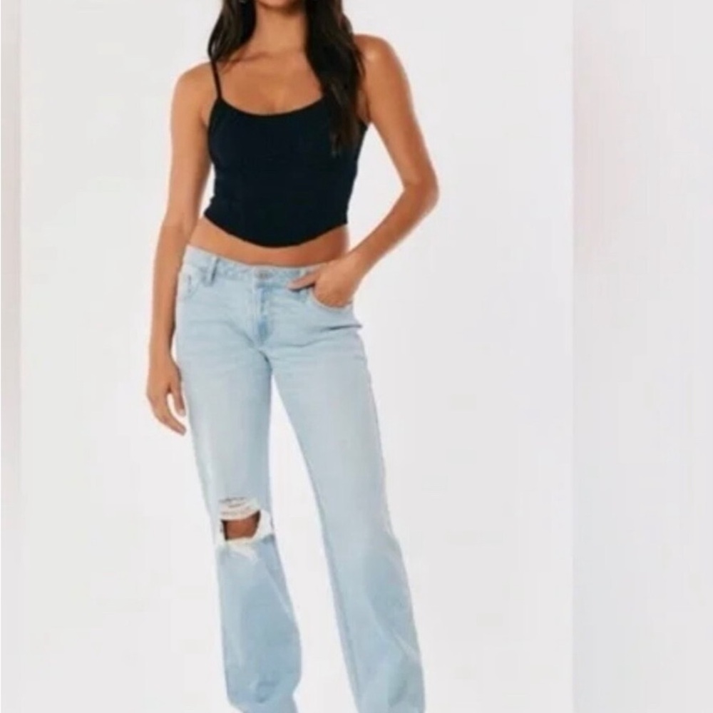 Hollister Women's Light Wash Straight Leg low rise Jeans